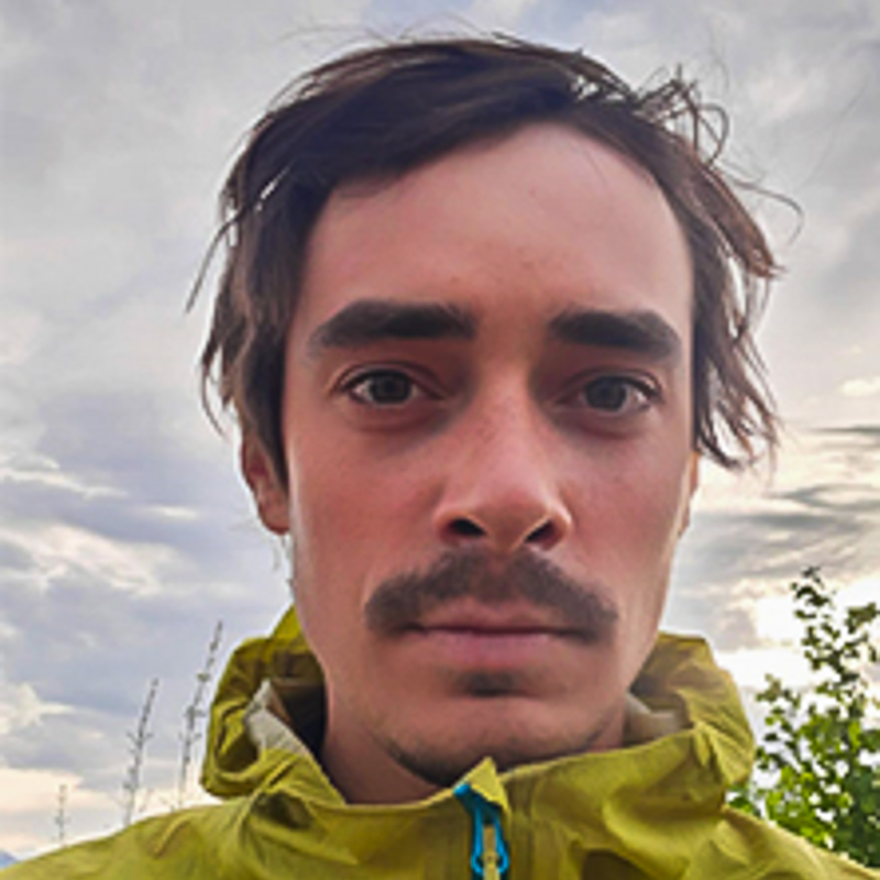 Denis Bartoš